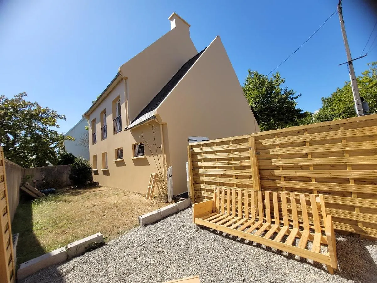 Maison De Ville Avec 4 Grandes Chambres Brest